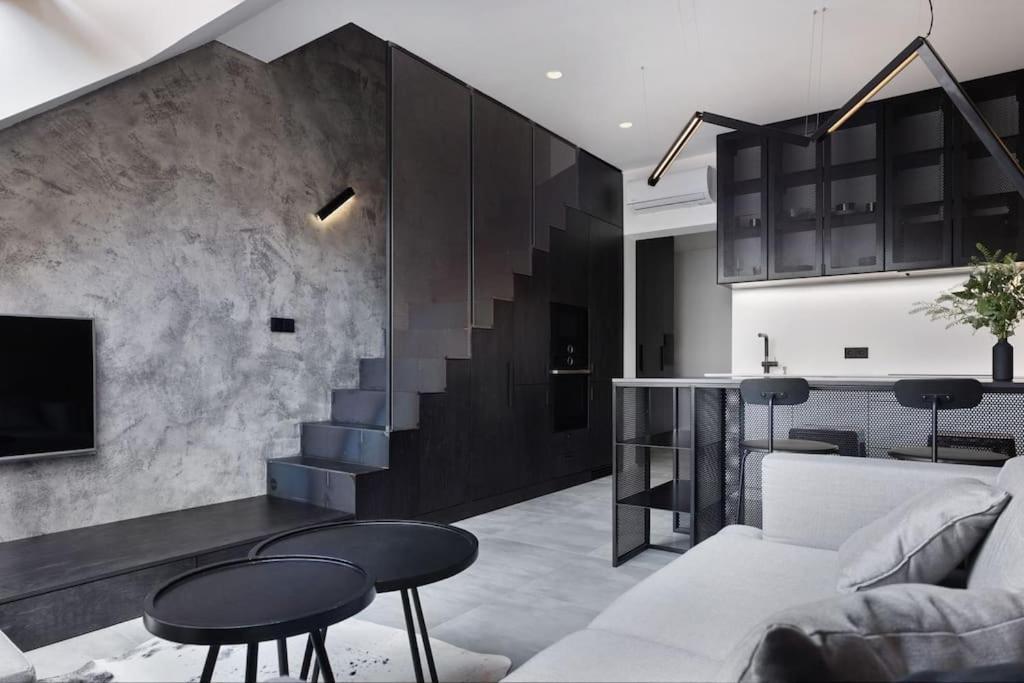 Apartmán Rooftop Penthouse With Terrace, Prime Location